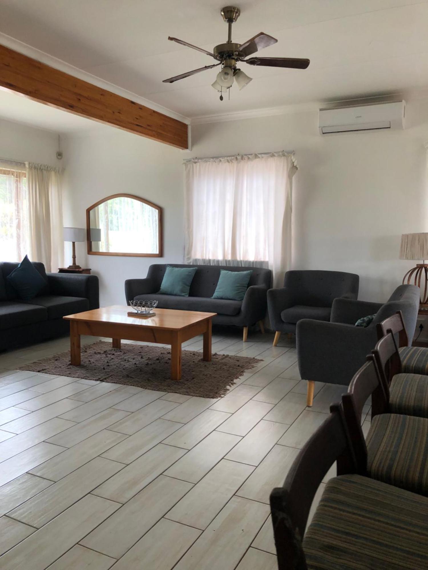 Danville Forest Guest House & Apartments 다반 외부 사진