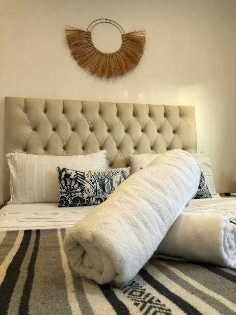 Danville Forest Guest House & Apartments 다반 외부 사진
