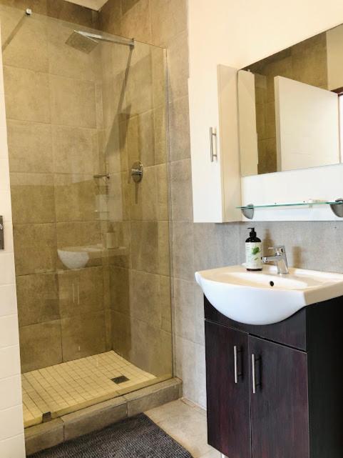 Danville Forest Guest House & Apartments 다반 외부 사진