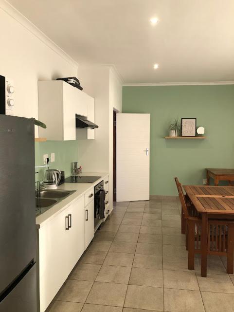 Danville Forest Guest House & Apartments 다반 외부 사진