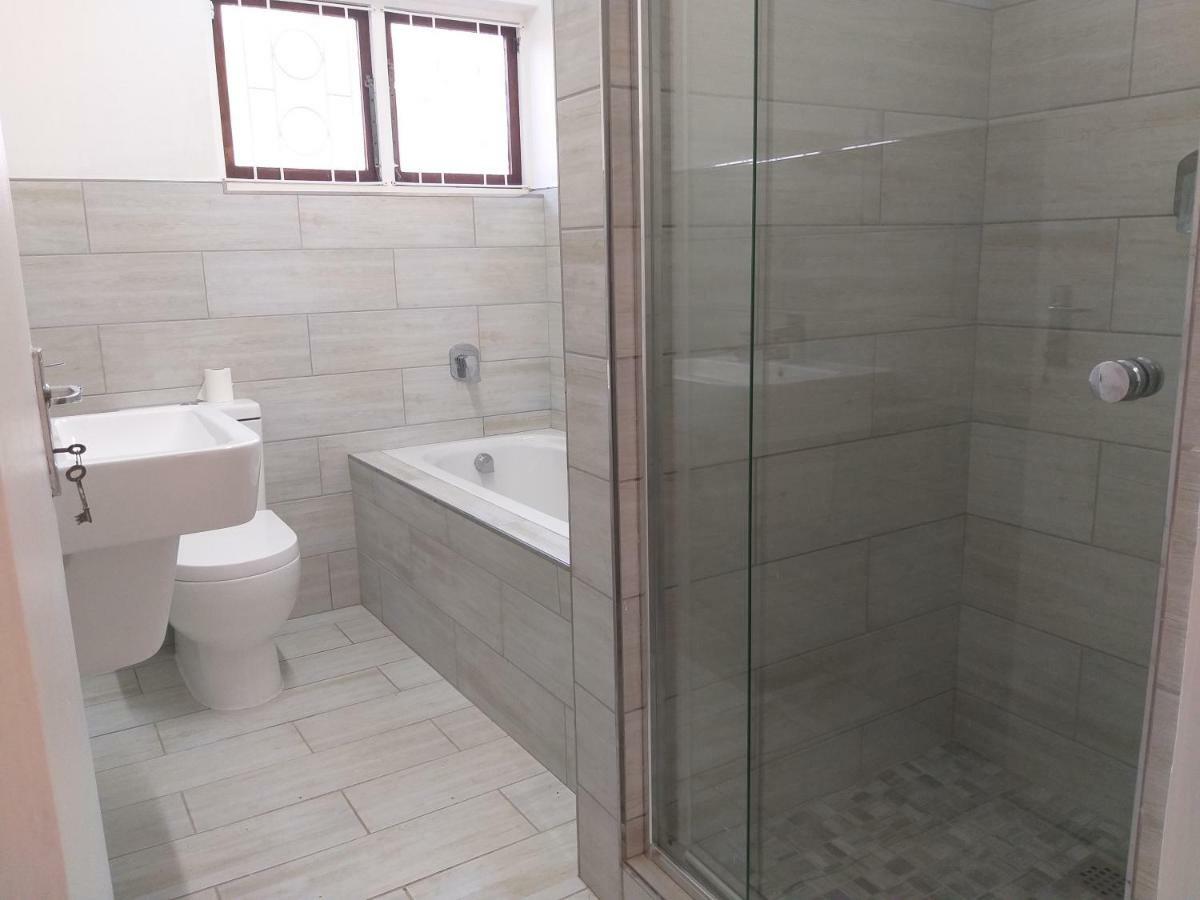 Danville Forest Guest House & Apartments 다반 외부 사진